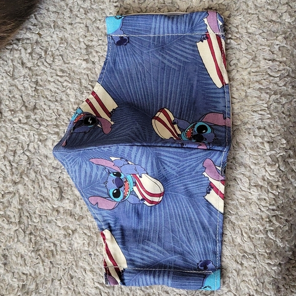 Disney Lilo and Stitch Face Mask - Picture 3 of 4